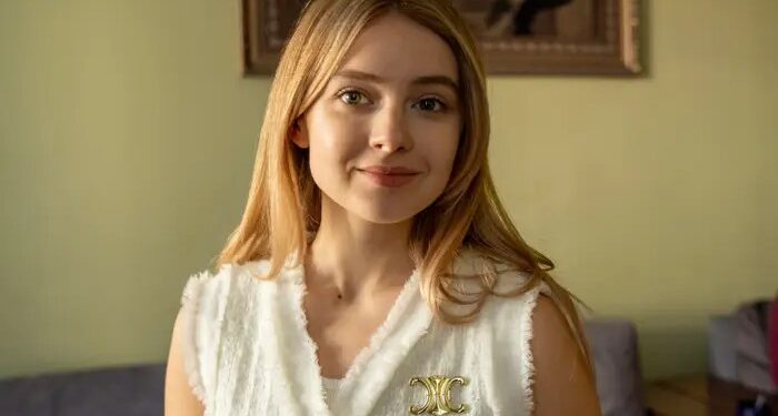 In China, AI transformed Ukrainian YouTuber into a Russian