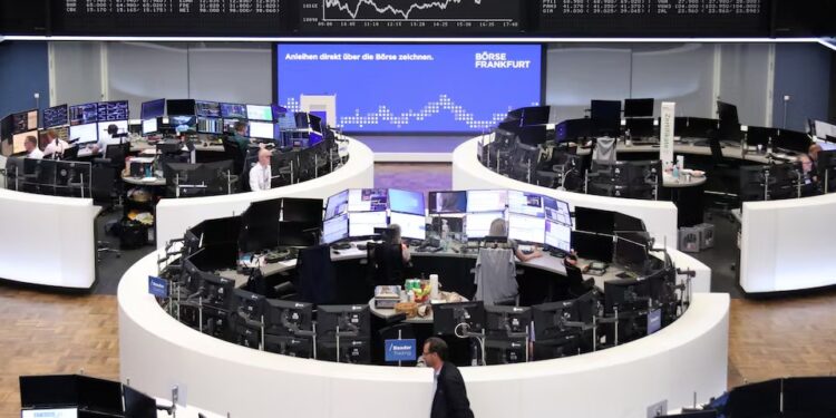 European shares set for modest weekly losses after a mixed bag of earnings