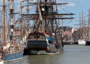Tall Ships Races with 50 classic vessels seeks to draw attention to Baltic Sea’s alarming status