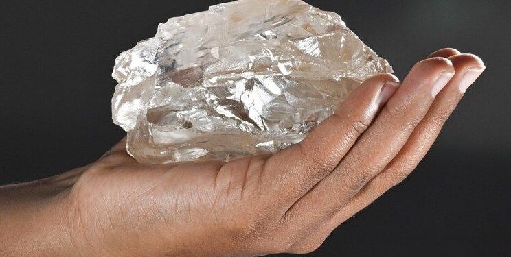Lucara Recovers Epic 2,492 Carat Diamond From the Karowe Mine
