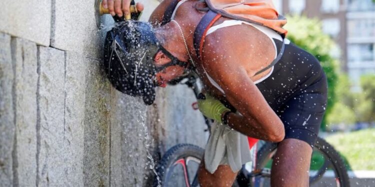 Second hottest July breaks 13-month record streak, EU scientists say