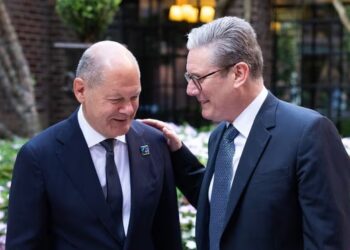 Keir Starmer vows to ‘turn a corner on Brexit’ before Germany trip