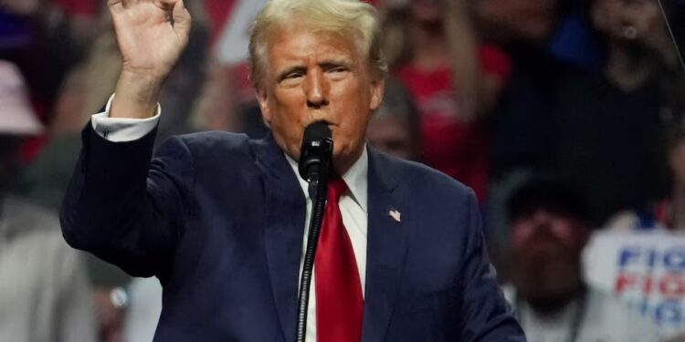 Donald Trump faces revised US indictment in election subversion case