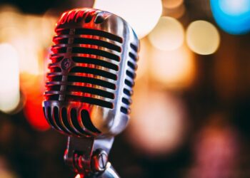 AI and bots allegedly used to fraudulently boost music streams