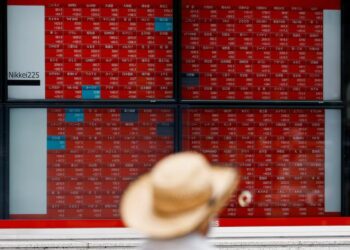 Asian stocks defy Wall Street selloff, charged by dogged China optimism