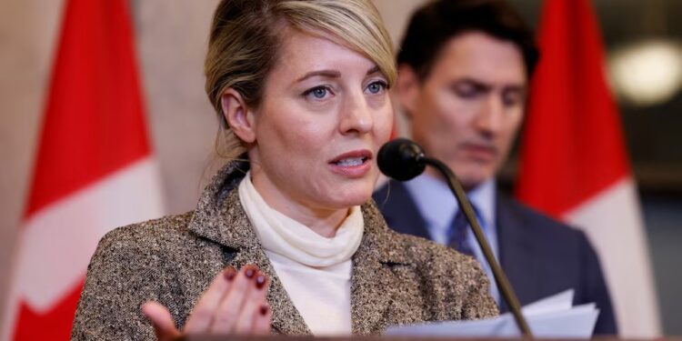 Canada expels top India diplomats, links them to murder of Sikh leader