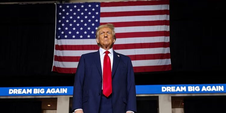 Trump says he’ll slap tariffs on Canada, China and Mexico on Day 1