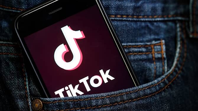 TikTok thanks Trump after it begins restoring service to US users