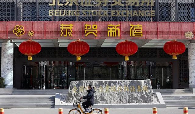 Shares dither, dollar firm on trade war risk