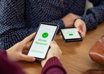 How instant payments can speed money transfers for banks