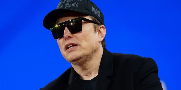 Agencies seek guidance on latest Musk OPM email, with some urging employees to hold off responding