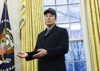 Elon Musk says he’ll drop his $97bn bid for OpenAI if it remains a non-profit