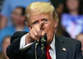 Trump blames Ukraine over war with Russia, saying it could have made a deal