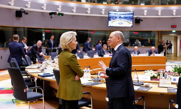 EU ready to impose more sanctions on Russia after summit talks