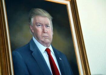 ‘Full-blown meltdown’: Trump flips out over a not-very-flattering official portrait