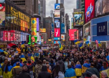 Trump administration briefing: pro-Ukraine rallies across US as Trump officials fume at Zelenskyy