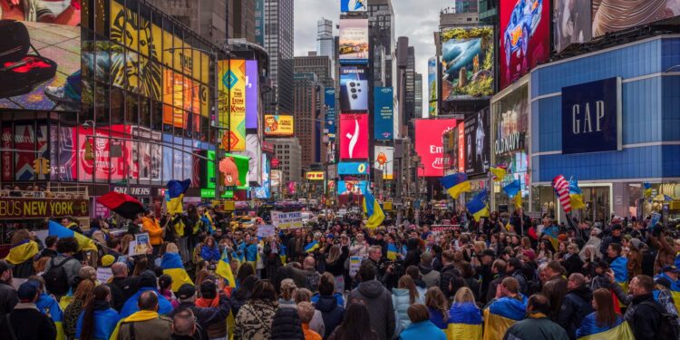 Trump administration briefing: pro-Ukraine rallies across US as Trump officials fume at Zelenskyy