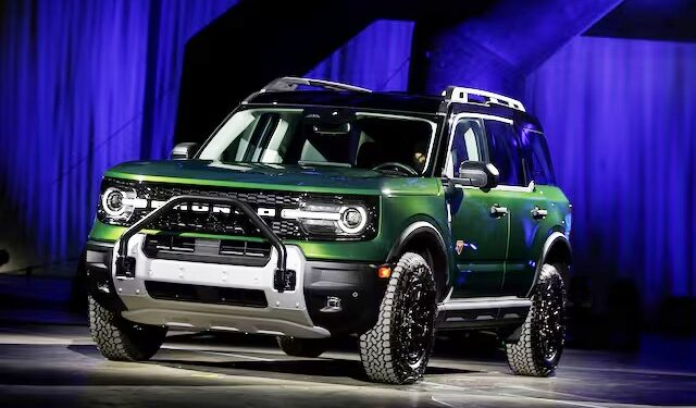 Study finds Trump’s 25% auto tariffs could cost US automakers $108 billion