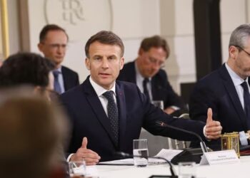 Macron suggests pause on US investment as EU leaders condemn Trump tariffs