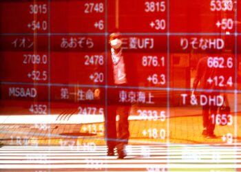 A sea of red! Asian stock plunge as 104% tariffs on China begin
