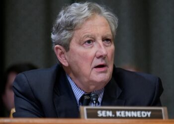 ‘We’re all dead’: GOP Senator reacts to Trump tariffs