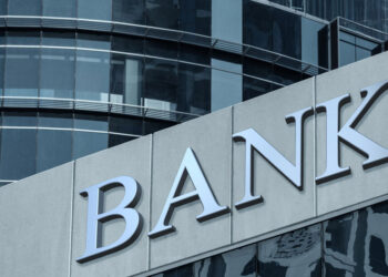 Why 74% of banking customers are ready to leave