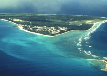 Britain hands over Chagos Islands to Mauritius