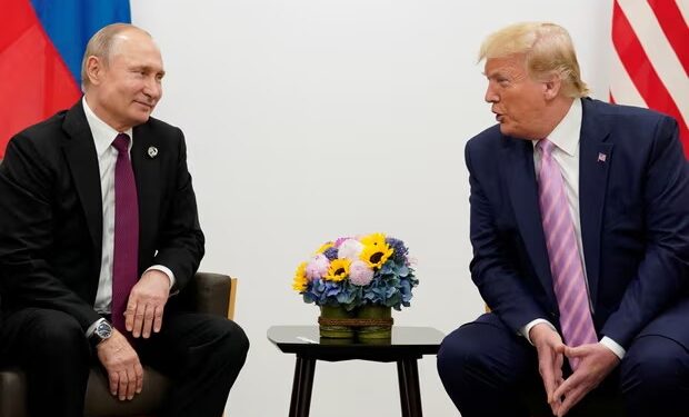 Trump rebukes Putin over continued strikes on Ukrainian civilians