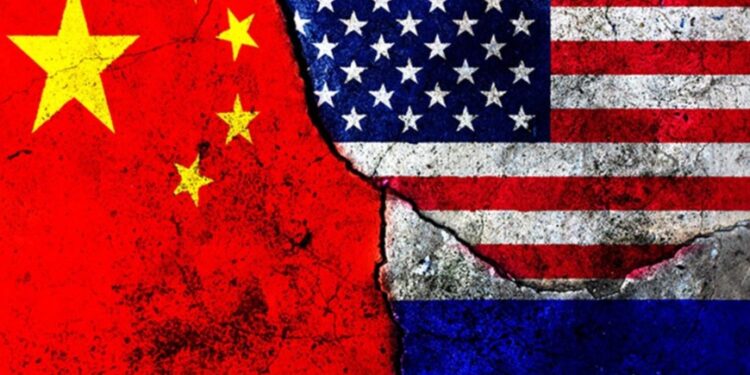 Tensions rise in Kashmir as India and Pakistan clash; global powers watch closely