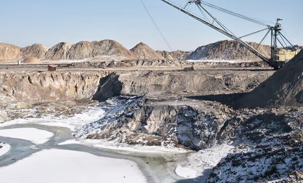 US and Ukraine sign minerals deal that solidifies investment in Kyiv’s defense against Russia