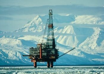 Trump opens Alaskan wilderness to drilling in sweeping energy policy shift