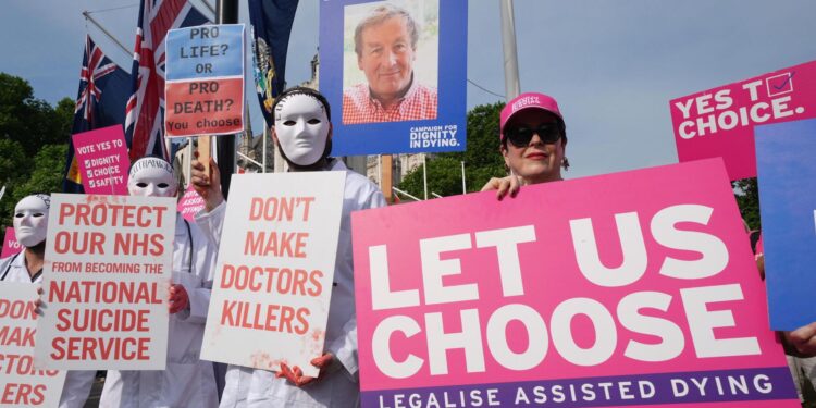 Terminally ill patients in UK to gain new rights over final procedures