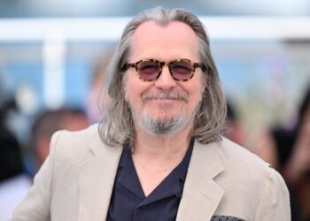 Sir Gary Oldman: A Knighted legacy in cinema – video