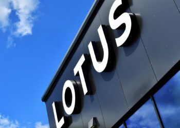 Lotus in limbo: Business Secretary to meet carmaker amid future fears
