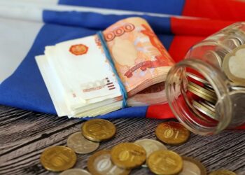 Frozen assets, heated debate: The call to seize Russian funds for Ukraine