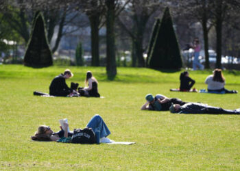 UK’s hottest spring signals deepening climate crisis