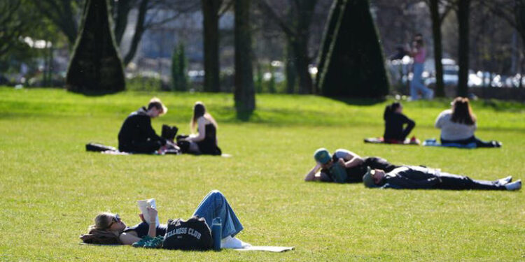 UK’s hottest spring signals deepening climate crisis