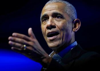 Obama hits back at trump’s ‘outrageous’ prosecution demand