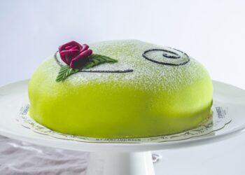 It’s sexy! It’s Swedish! It’s everywhere! How princess cake conquered America