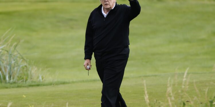 Trump visits Scotland and targets ‘the windmills’ in new EU–UK trade outburst