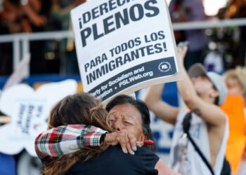 US immigrant population falls by more than a million amid Trump crackdown