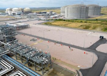 British Gas Owner Acquires £1.5bn LNG Terminal Amid Declining UK Gas Demand