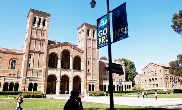 Trump administration demands $1bn from UCLA to restore federal funding