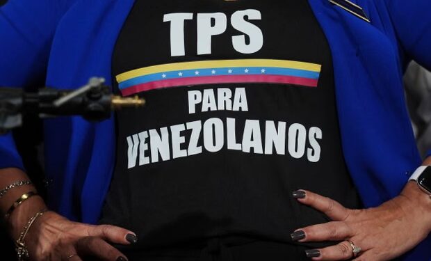 Trump renews bid to end protections for Venezuelans in US