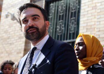 Mamdani leads in New York mayoral race as Trump launches stark warning