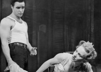 On this day in 1947: A streetcar named desire premieres on Broadway
