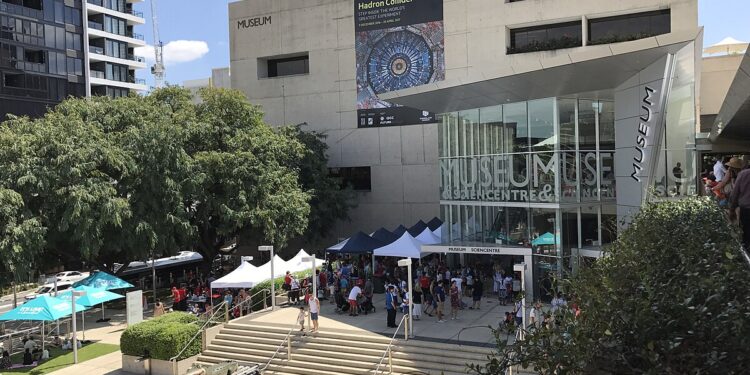Queensland museum accused of misleading teachers and children about the cause of climate change