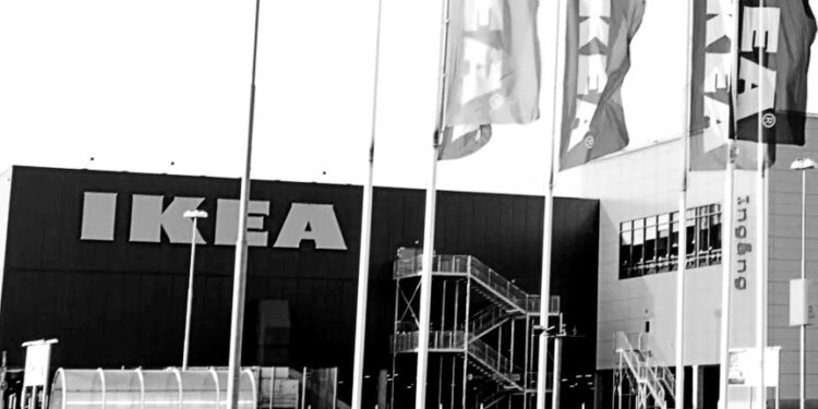 On this day in 2018: Ingvar Kamprad, the founder of IKEA, died at age 91