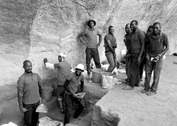 Ancient cremation pyre in Africa reshapes understanding of early burial rituals