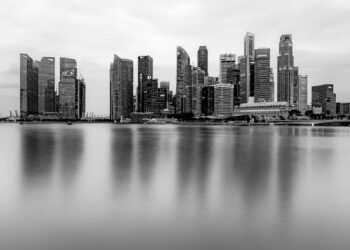 Singapore market opens slightly higher as regional confidence improves